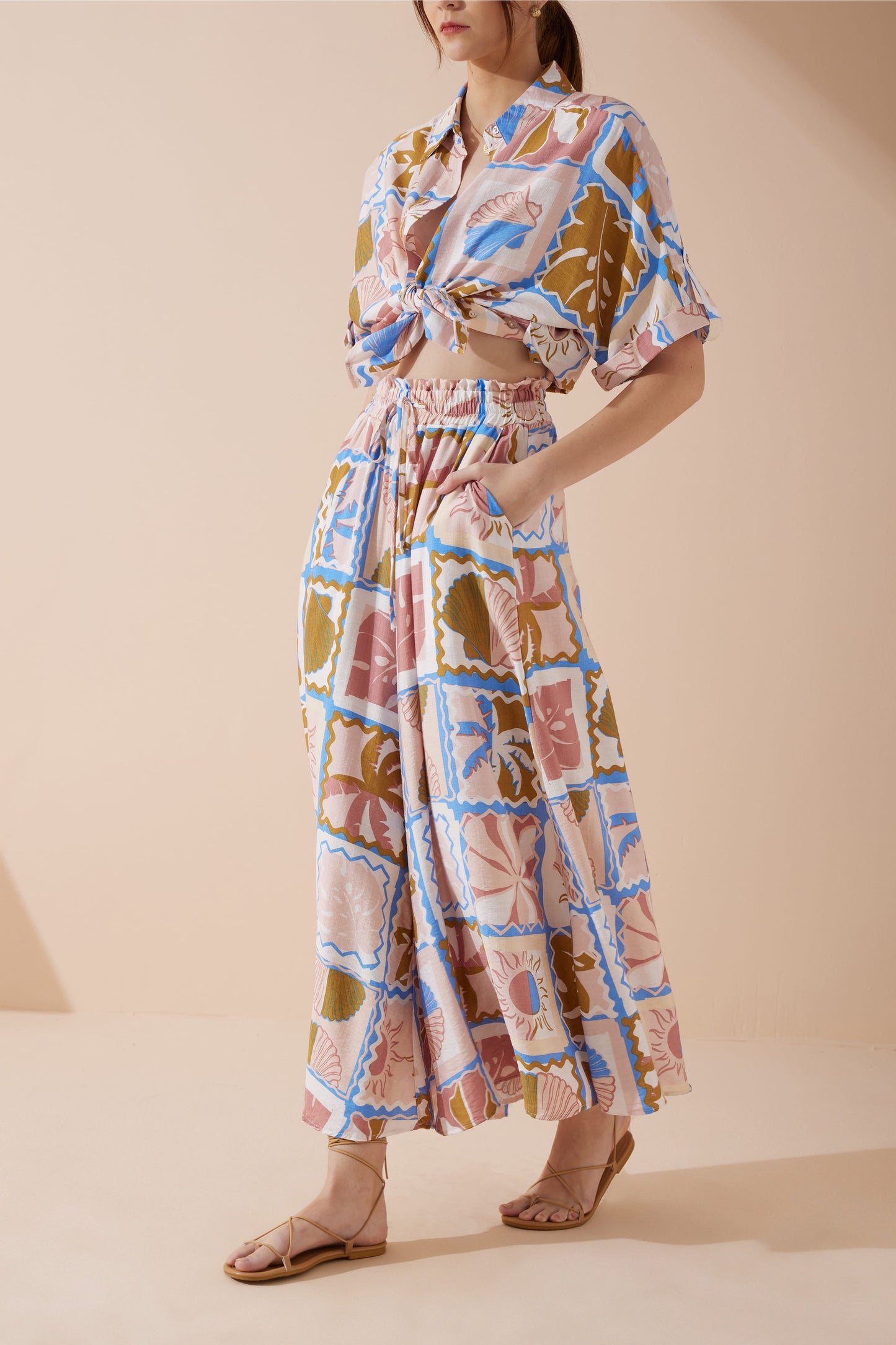 Heychic Ismerie Tropical Wide Leg Cropped Pants (Pink)