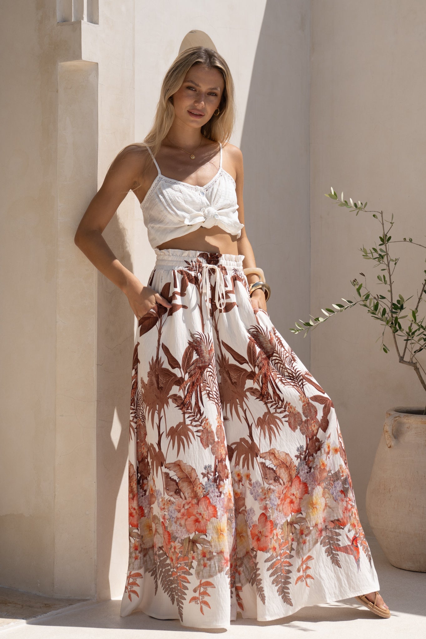 HEYCHIC Kailah Tropical Wide Leg Pants (Brown)