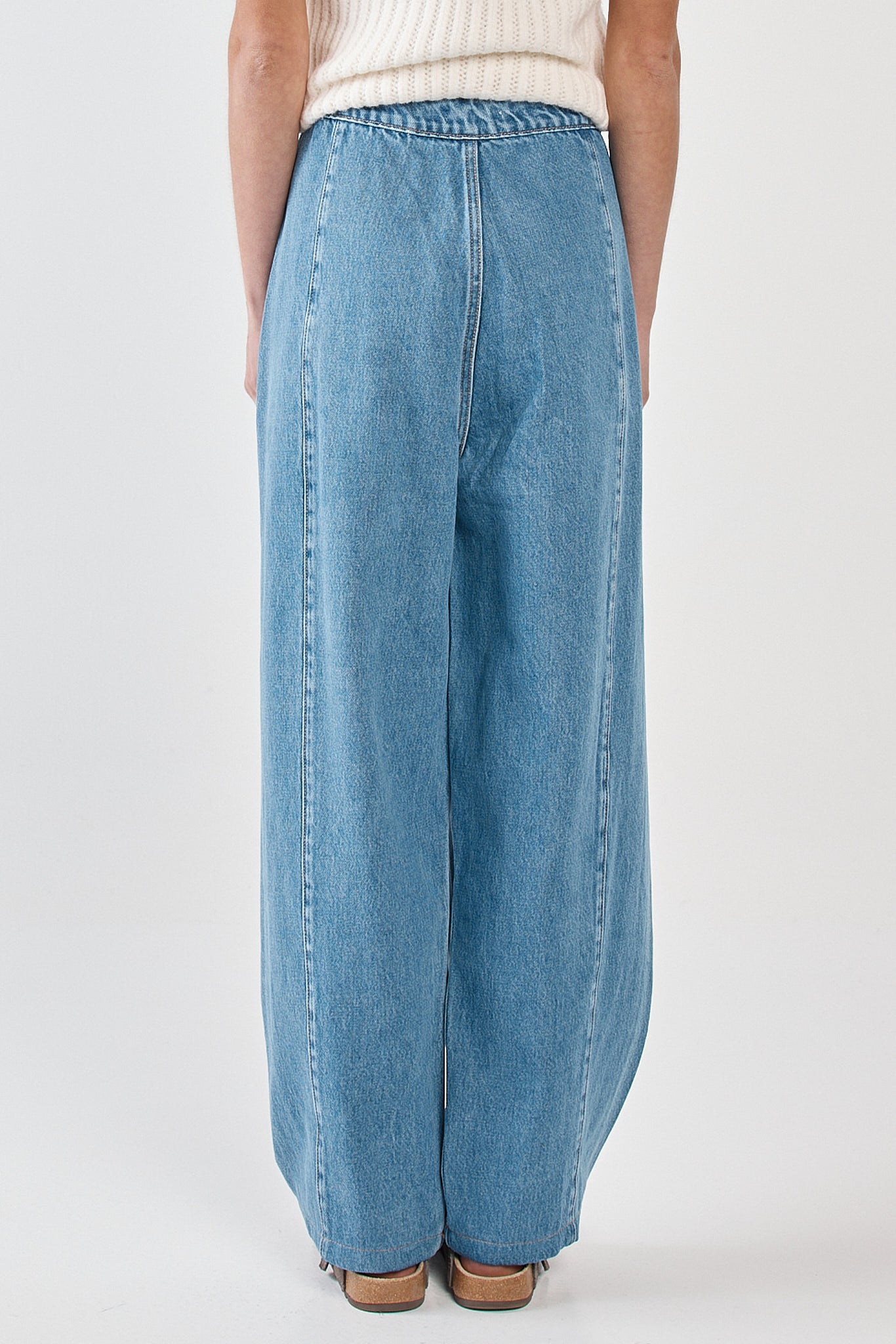 Sass Clothing Aveline Barrel Leg Jean (Classic Blue)