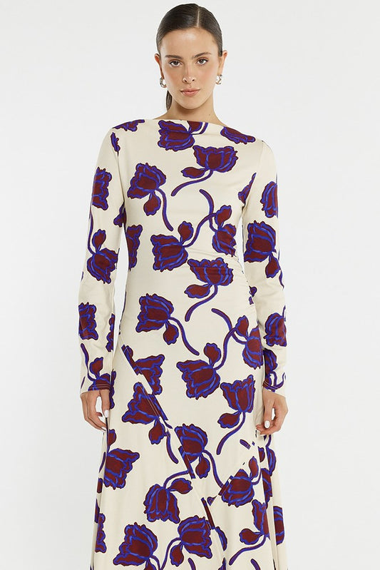 Image of Dresses. Product name - Jade Seamed Jersey Dress in Winter Poppy colour by brand - Sass Clothing