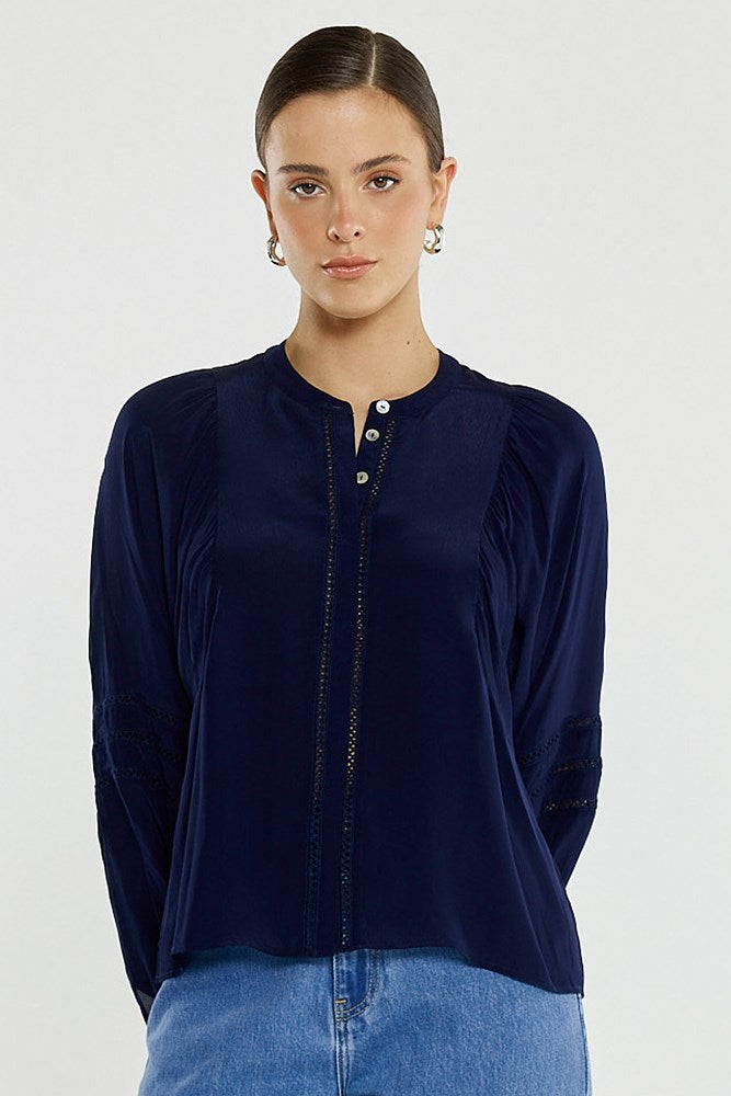 Sass Clothing Nic Trim Blouse (Ink)