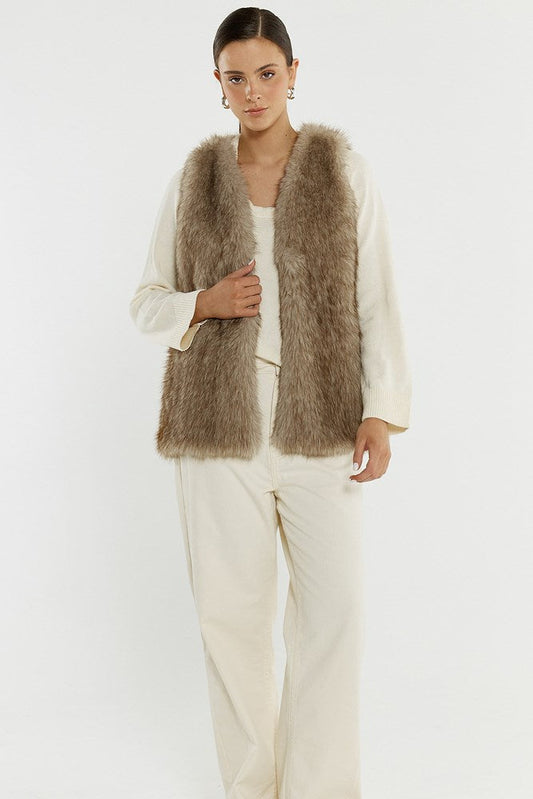 Sass Clothing Riya Fur Gilet (Fawn)