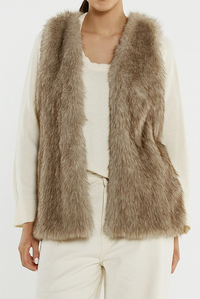 Sass Clothing Riya Fur Gilet (Fawn)