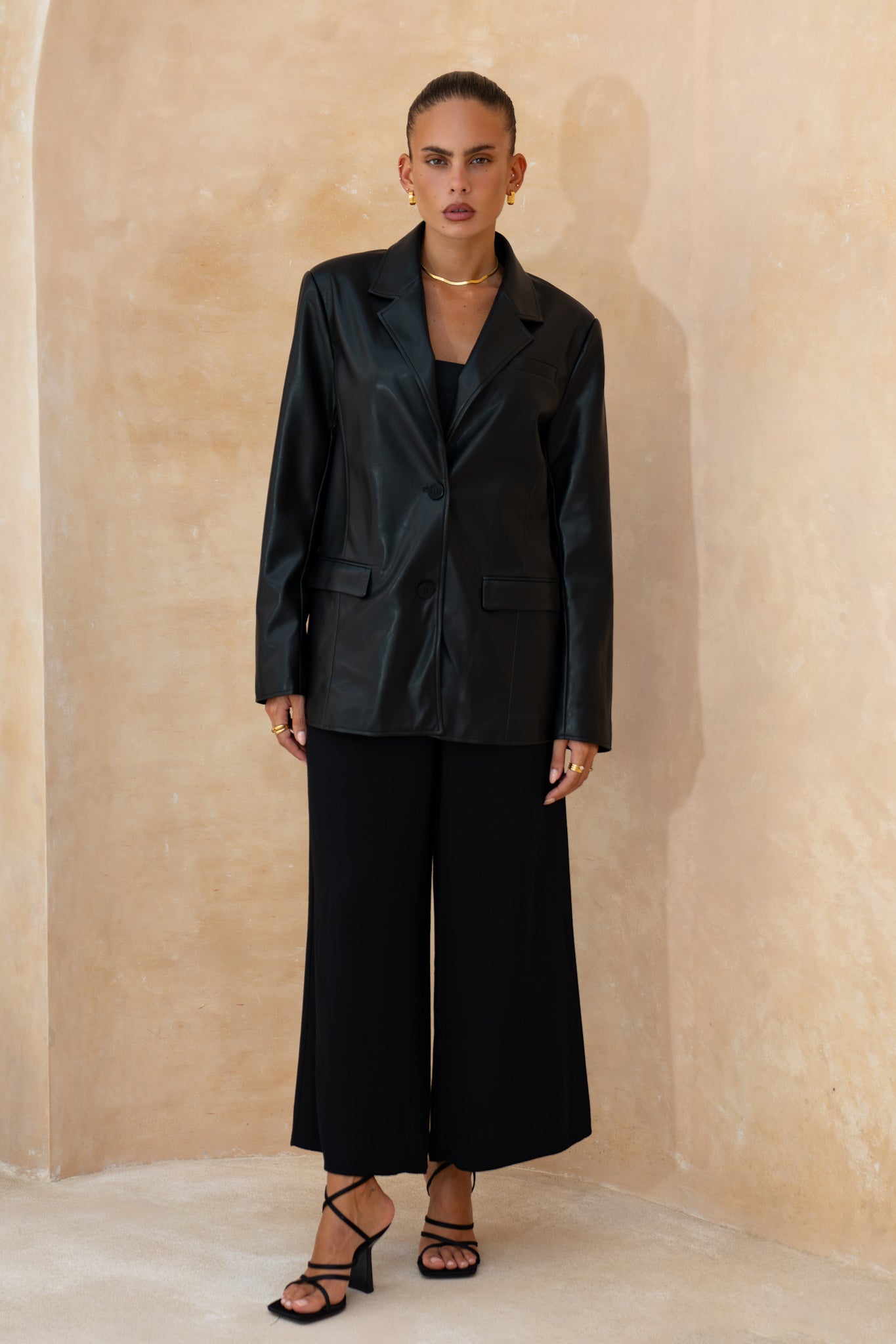 Heychic Ellison Faux Leather Jacket (Black)