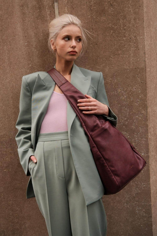 Image of Bags. Product name - AMELIA TRAVEL + WEEKENDER BAG BORDEAUX in Bordeaux colour by brand - KINNON