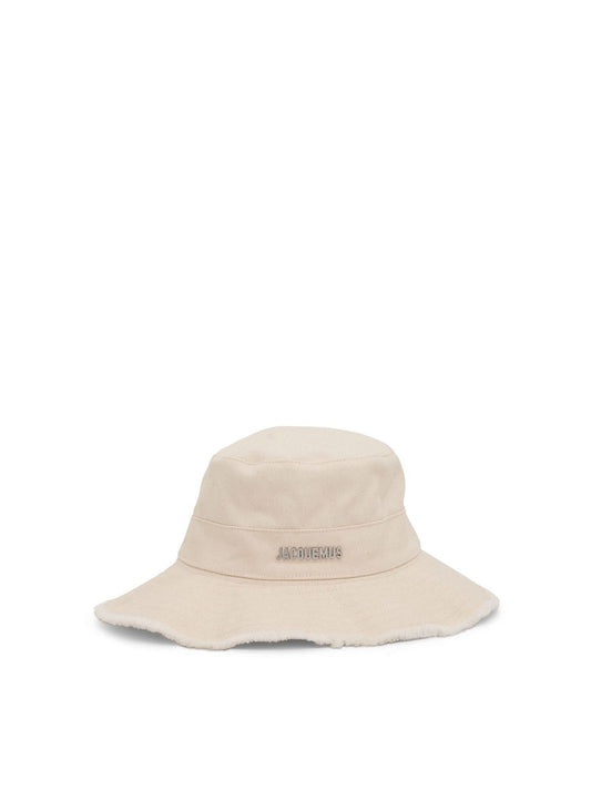 Image of Hats. Productname: JACQUEMUS Artichaut Frayed Expedition Hat in WHITE colour by brand - JACQUEMUS