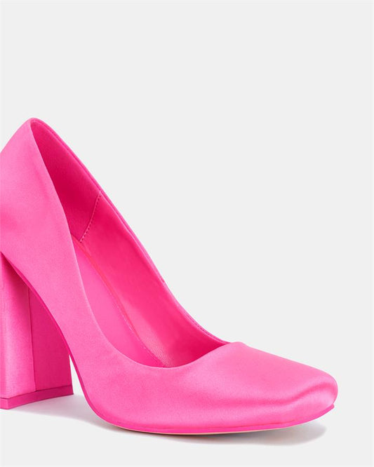 Image of Sandals. Product name - Zanthia Women's Fast Fashion Magenta Novo Sandals in Magenta colour by brand - NOVO