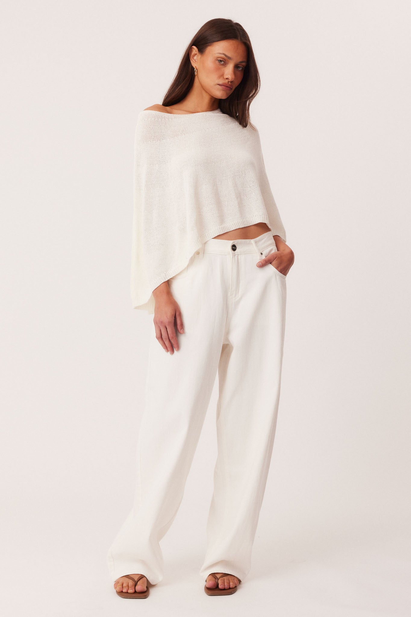 SNDYS MISTY KNIT PONCHO (Off White)