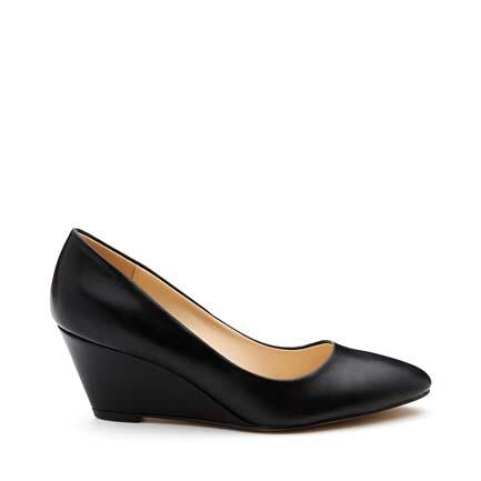Image of Boots. Product name - Bounty Women's Wedge BLACK Novo Wedges in Black colour by brand - NOVO