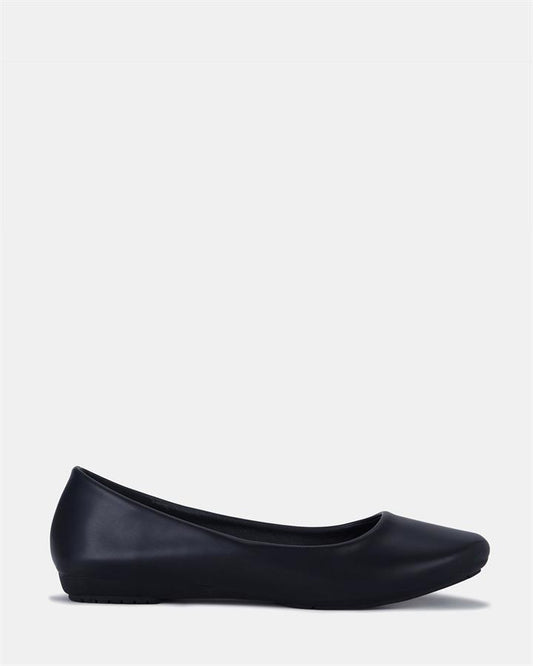 Image of Flats. Product name - Carry Women's Casual Flat Closed Black Smooth Novo Casual in Black Smooth colour by brand - NOVO