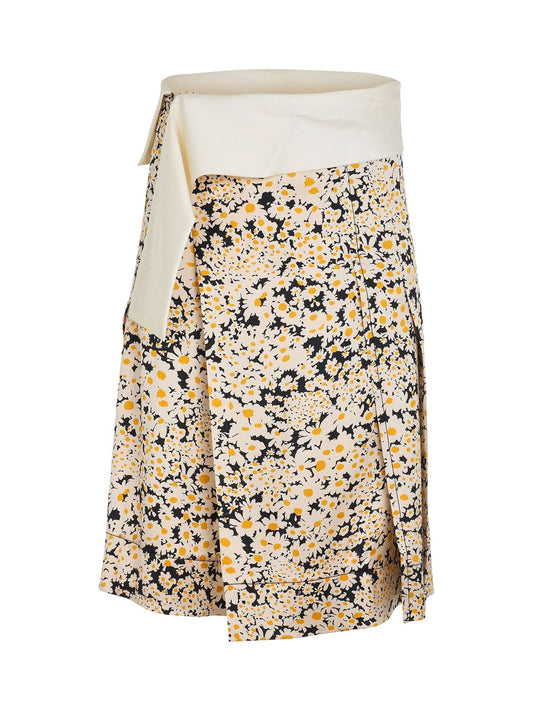 Image of a model wearing Skirts. Productname: CELINE Daisy Print Skirt in MULTICOLOR colour by brand - CELINE