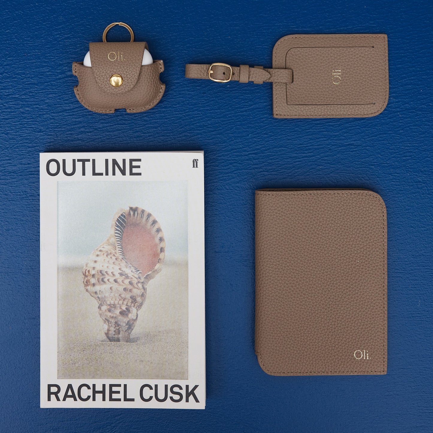 The Daily Edited Olivia Luggage Tag (Sepia)