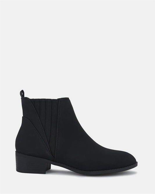 Image of Boots. Product name - Dillion Women's Boot Low-Mid Heel BLACK Novo Boots in Black colour by brand - NOVO
