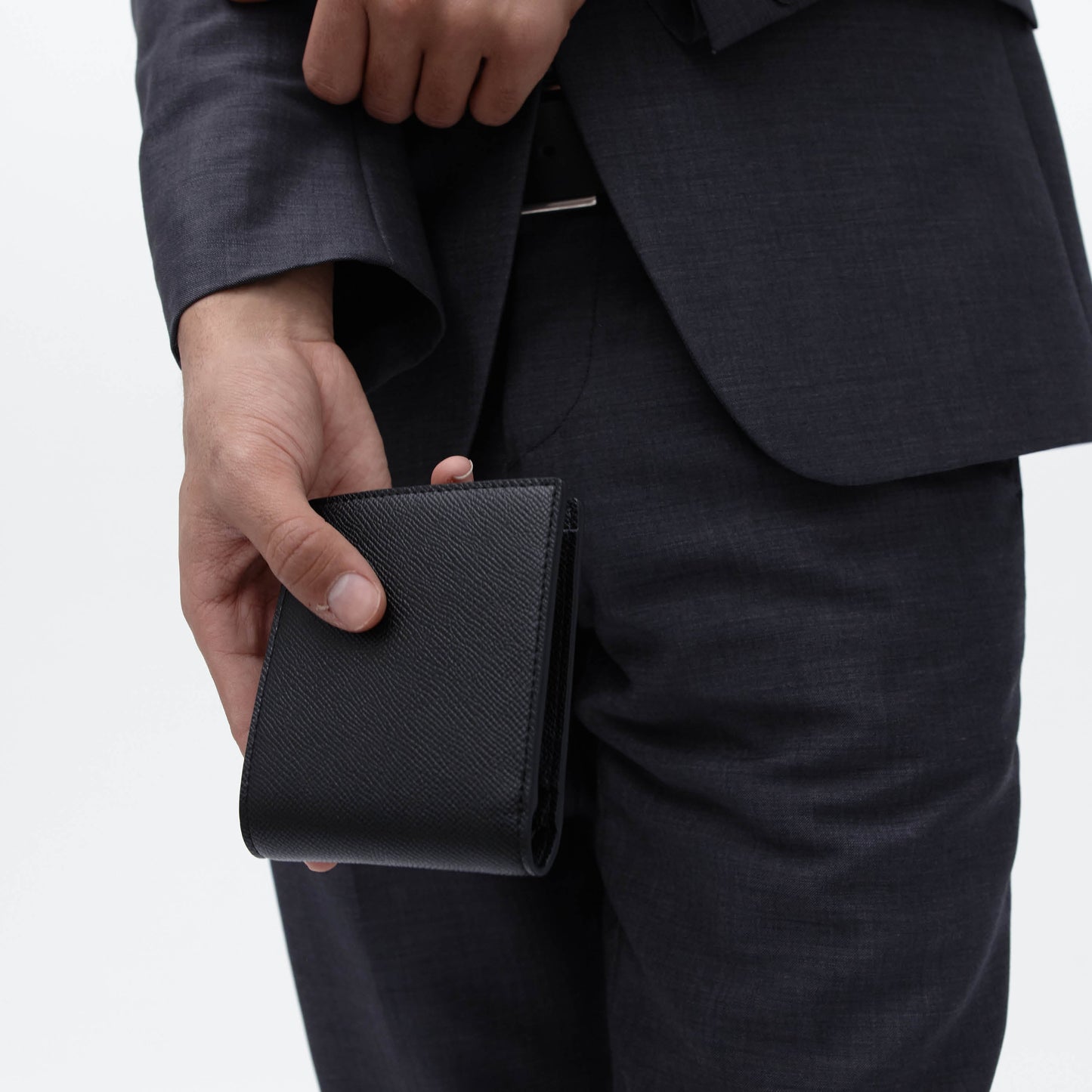 The Daily Edited Essentials Slim Bifold Wallet (Black)