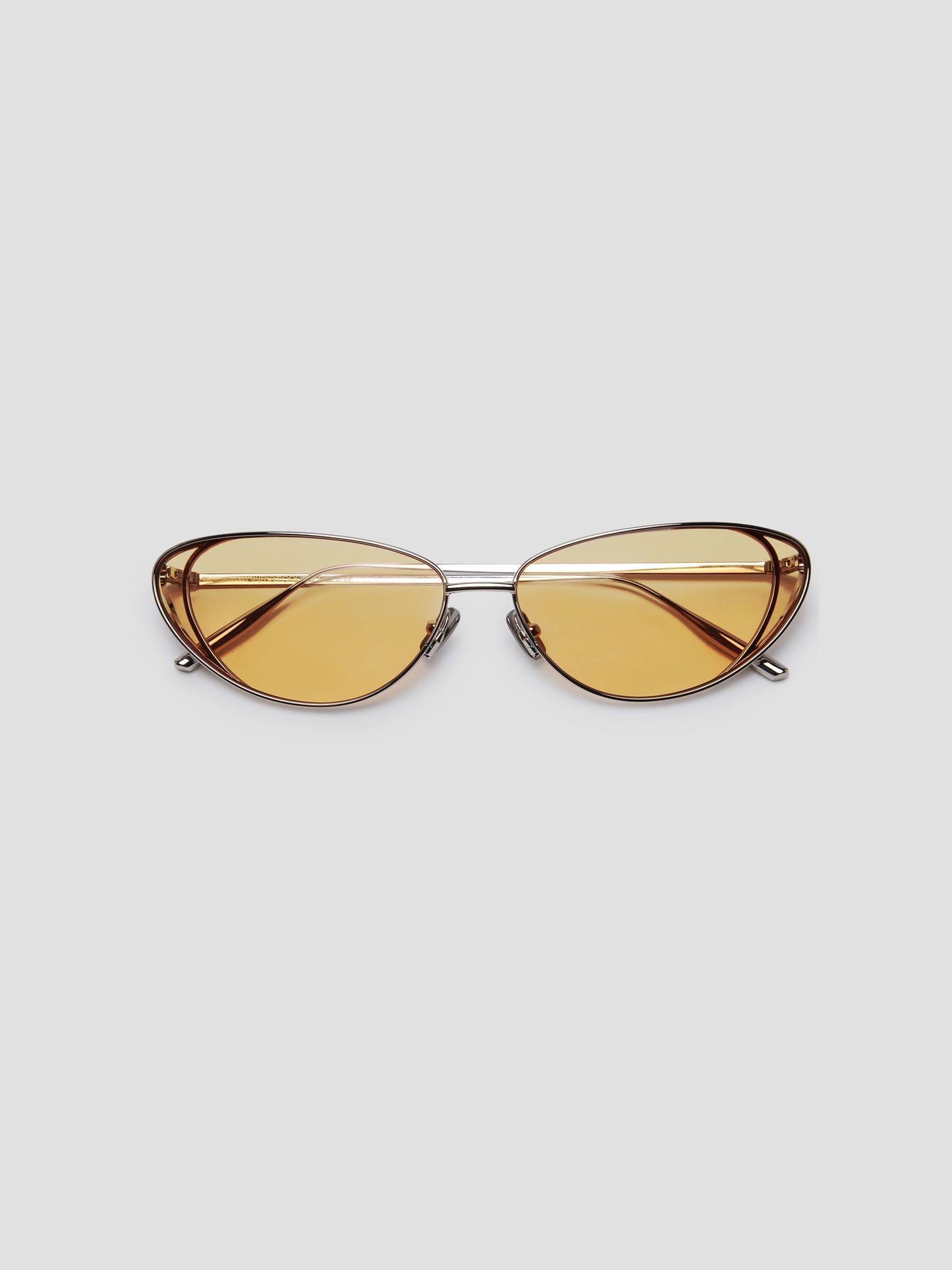 Embargo Milla 96 Sunglasses (Amber)