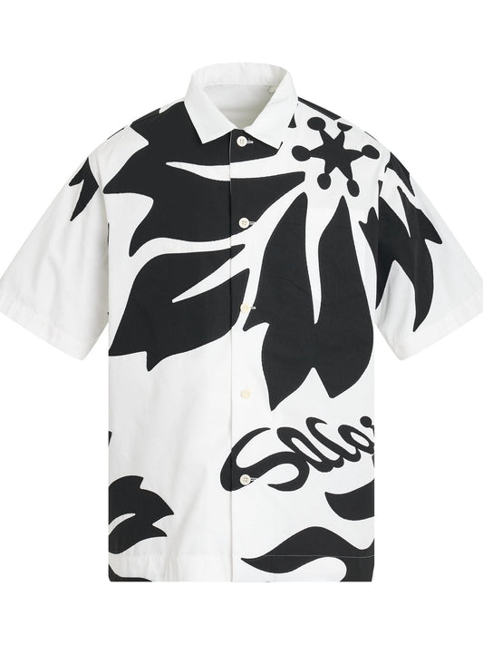 Image of a model wearing Tops. Productname: SACAI Floral Embroidered Patch Cotton Poplin Shirt in WHITE colour by brand - SACAI