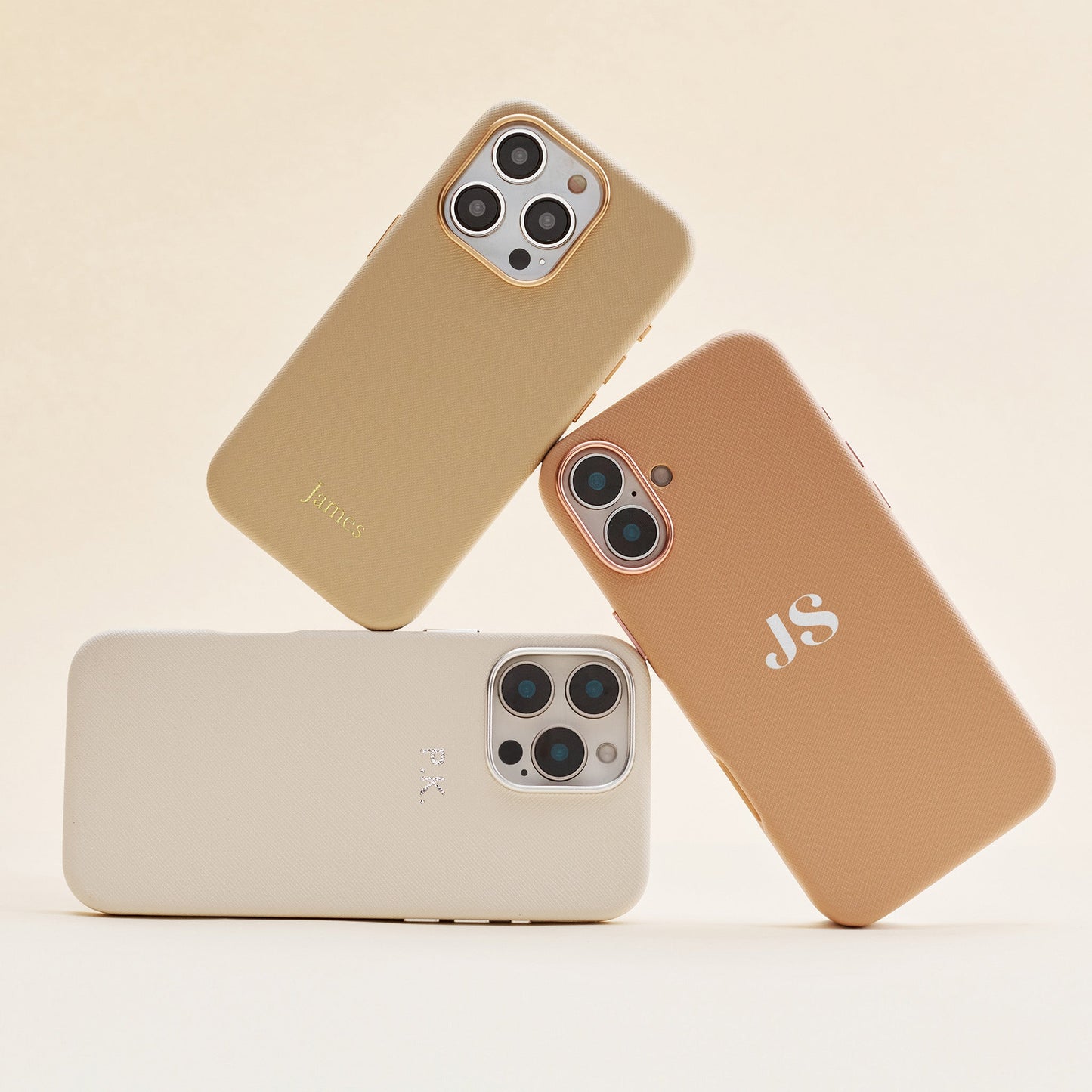 The Daily Edited iPhone 16 Case Light (Taupe)