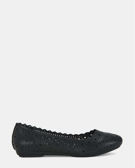 Image of Flats. Product name - Ceelia Women's Casual Flat Closed BLACK Novo Casual in Black colour by brand - NOVO