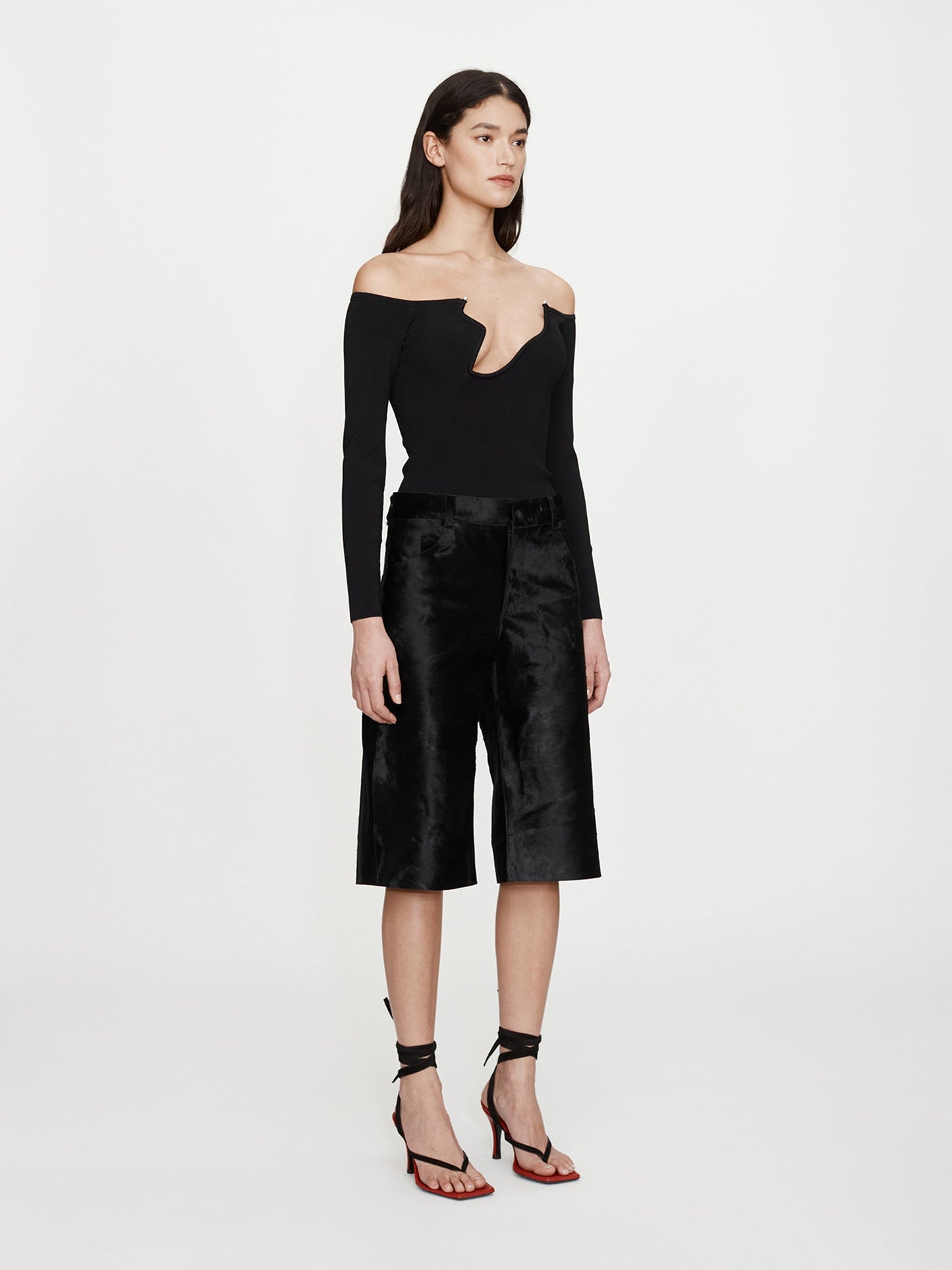 CHRISTOPHER ESBER Elson Pony Short (Black)