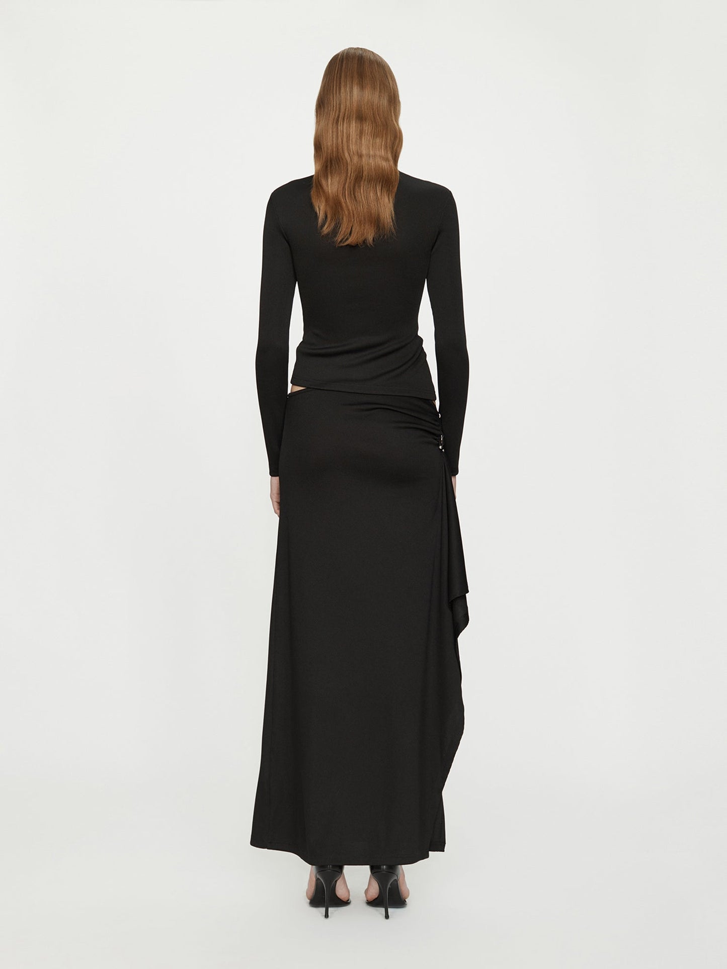 CHRISTOPHER ESBER Crystal Pendant Open Twist Long Sleeve Top (Black)