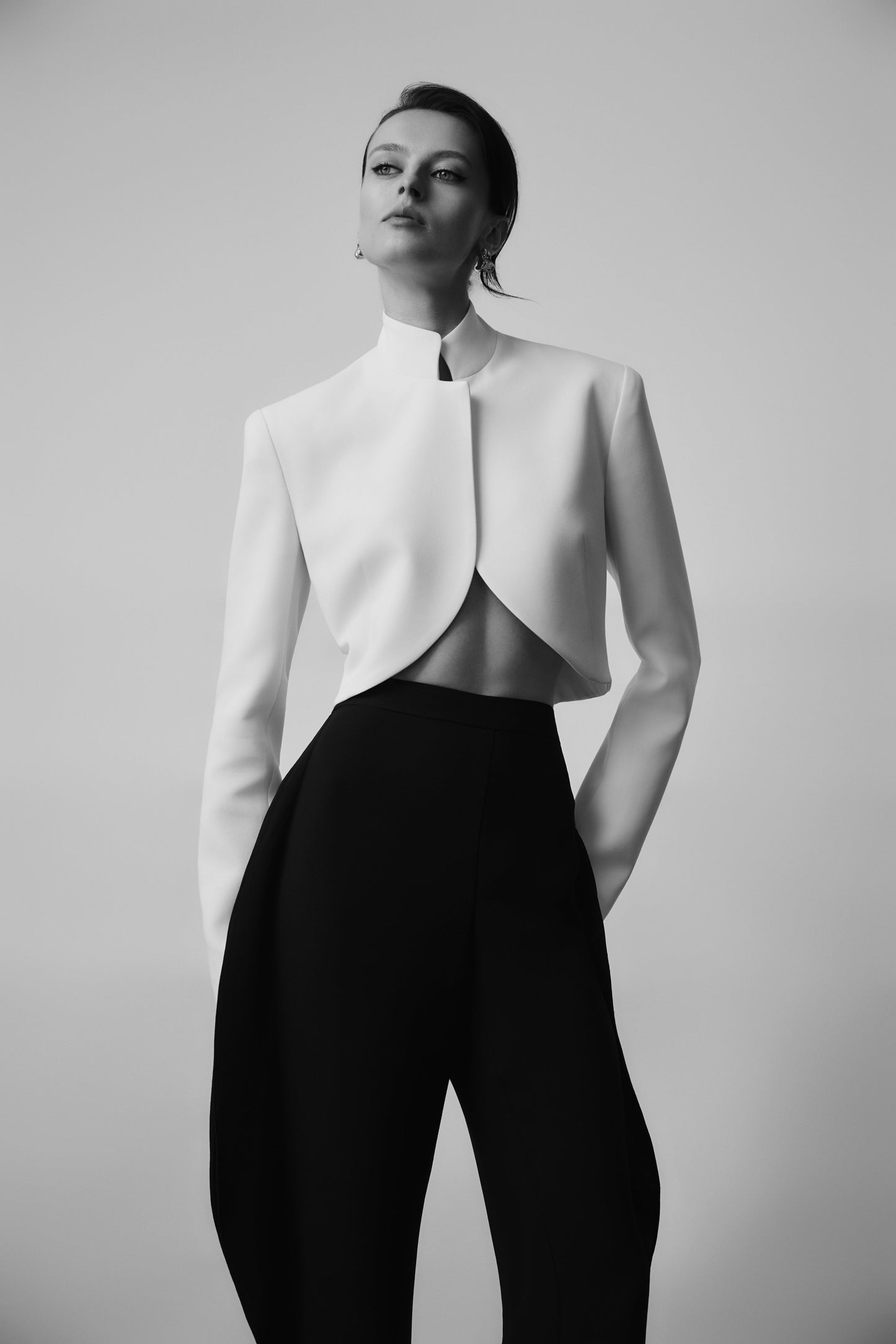 Carla Zampatti Crepe Crop Jacket (Ivory)