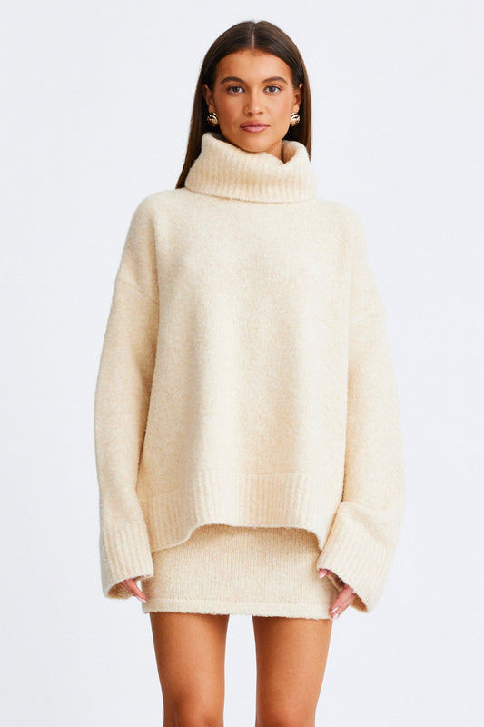 Image of a model wearing Outerwear. Productname: SNDYS WINNIE JUMPER in Cream colour by brand - SNDYS
