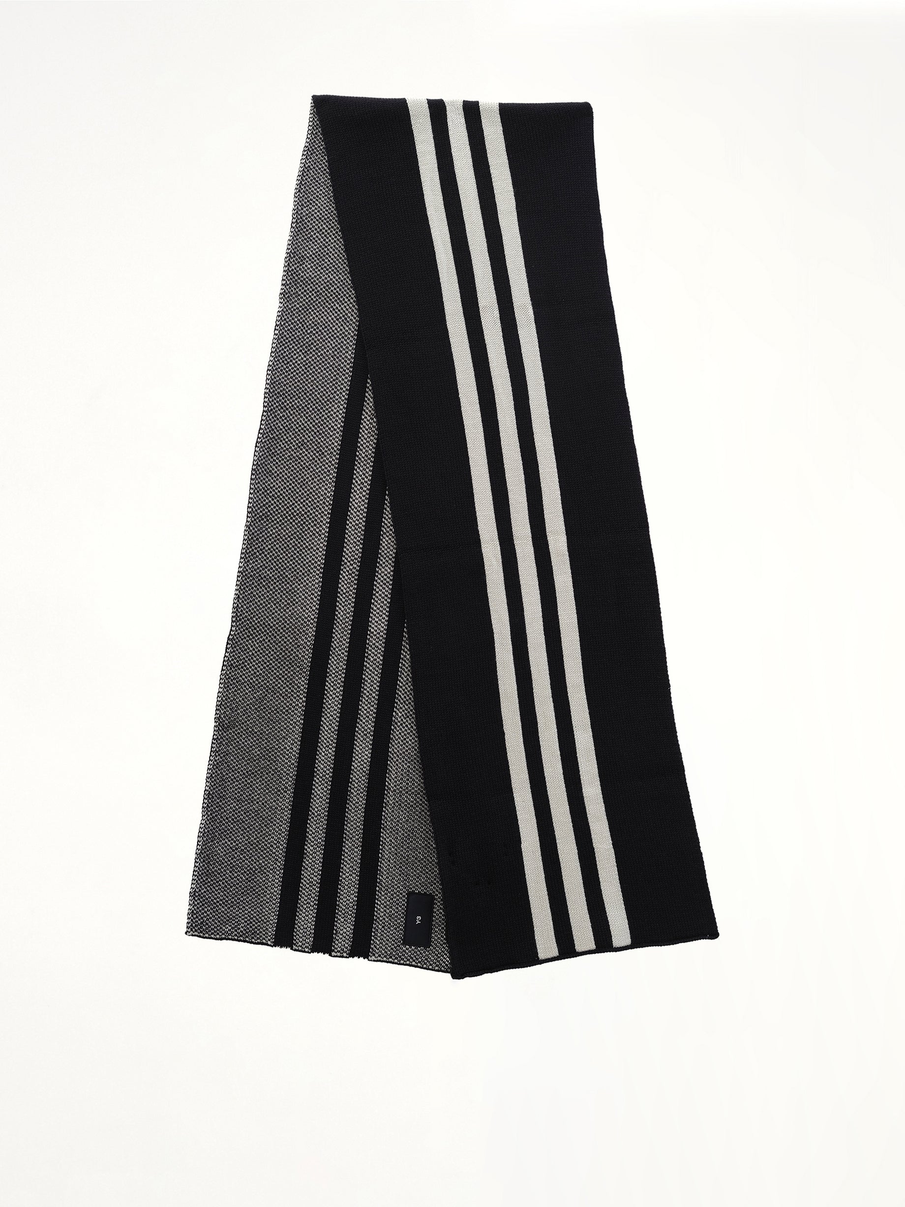 Image of Accessories. Productname: Y-3 Cl Scarf in Black colour by brand - Y-3