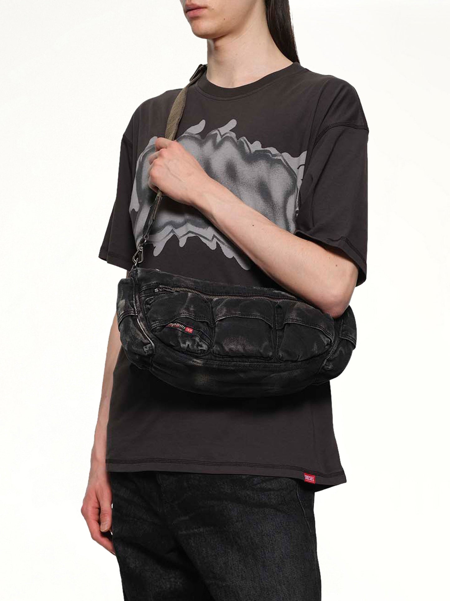 DIESEL MULTI-PKTS Shoulder Bag (Black)