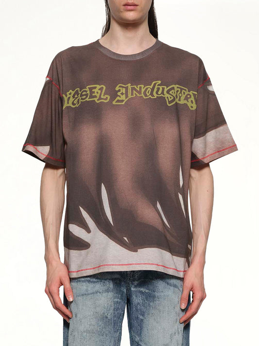 Image of a model wearing Tops. Productname: DIESEL T-BOXT-SHOW T-Shirt in Brown colour by brand - DIESEL
