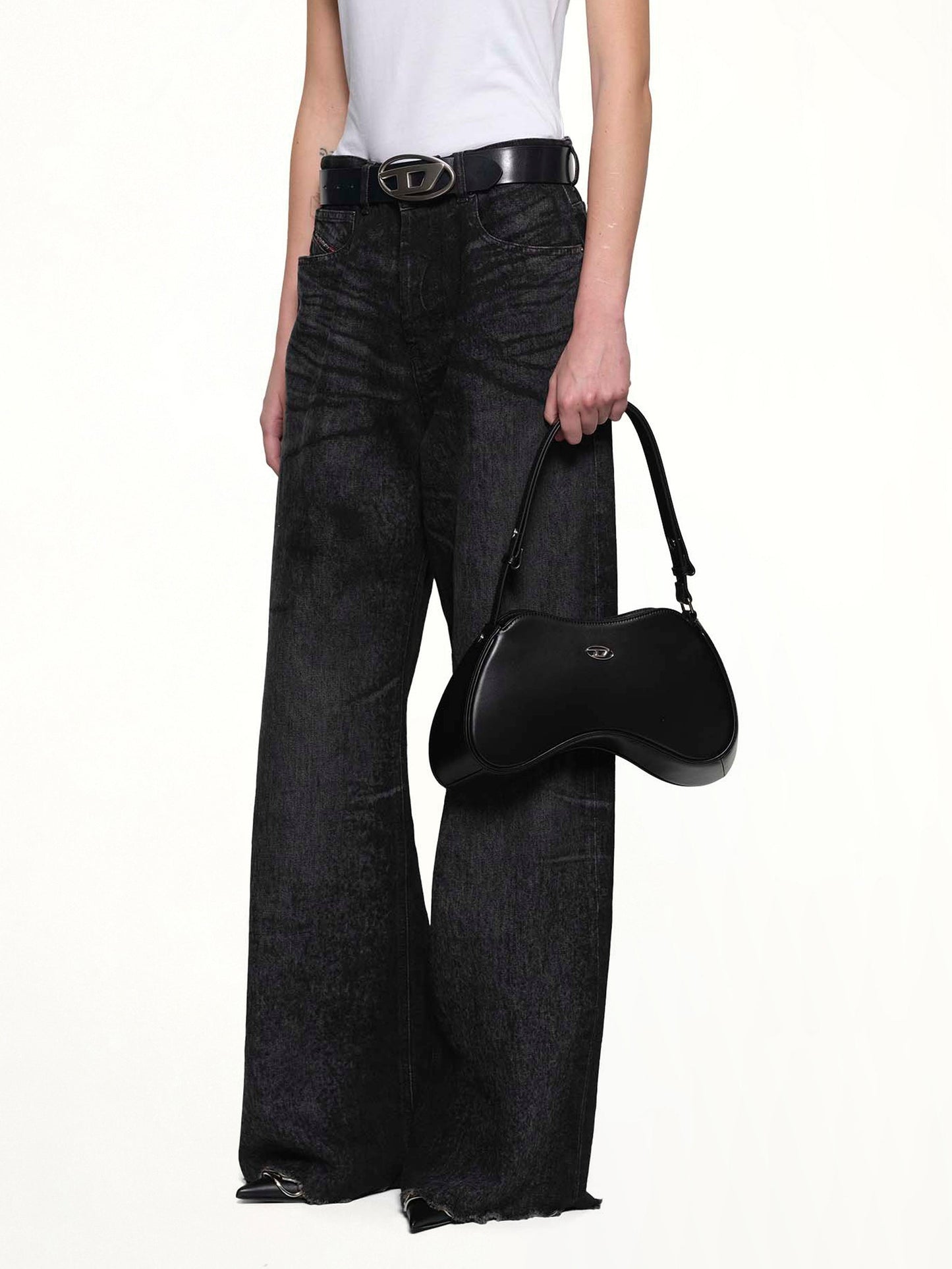 DIESEL PLAY Shoulder Bag (Black)