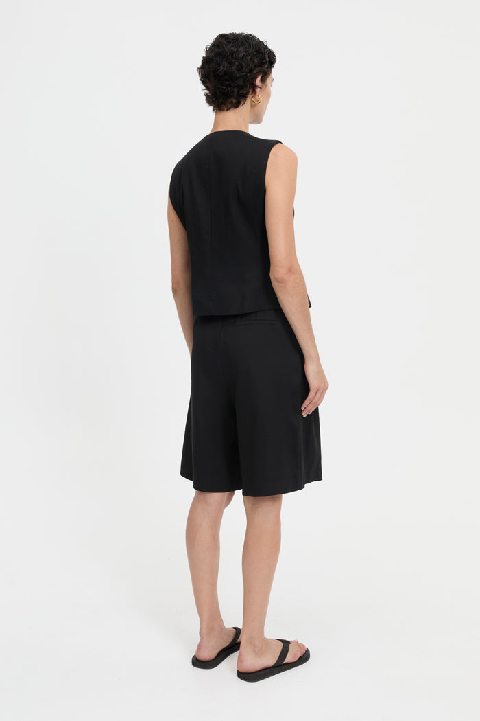 Blanca Studio Junia Vest (Black)