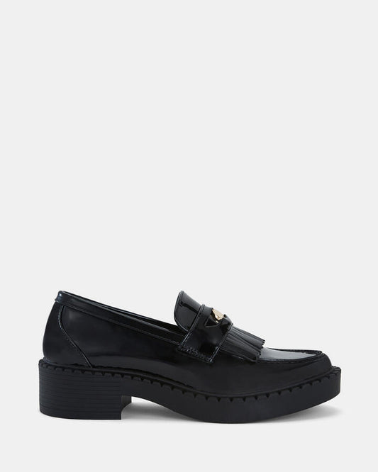Image of Flats. Product name - Cosenza Women's Casual Flat Closed Black Patent Novo Casual in Black Patent colour by brand - NOVO