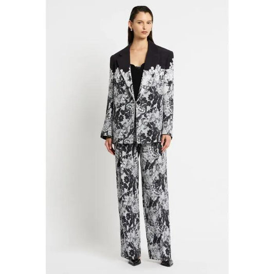 Image of a model wearing Outerwear. Productname: Juniper Fever Blazer in PRINT colour by brand - sass and bide