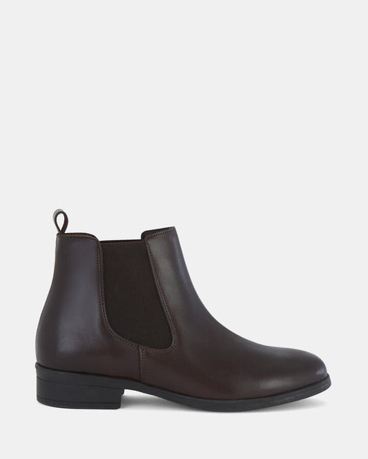 Image of Boots. Product name - Declan Women's Boot Flat CHOCOLATE Novo Boots in Chocolate colour by brand - NOVO
