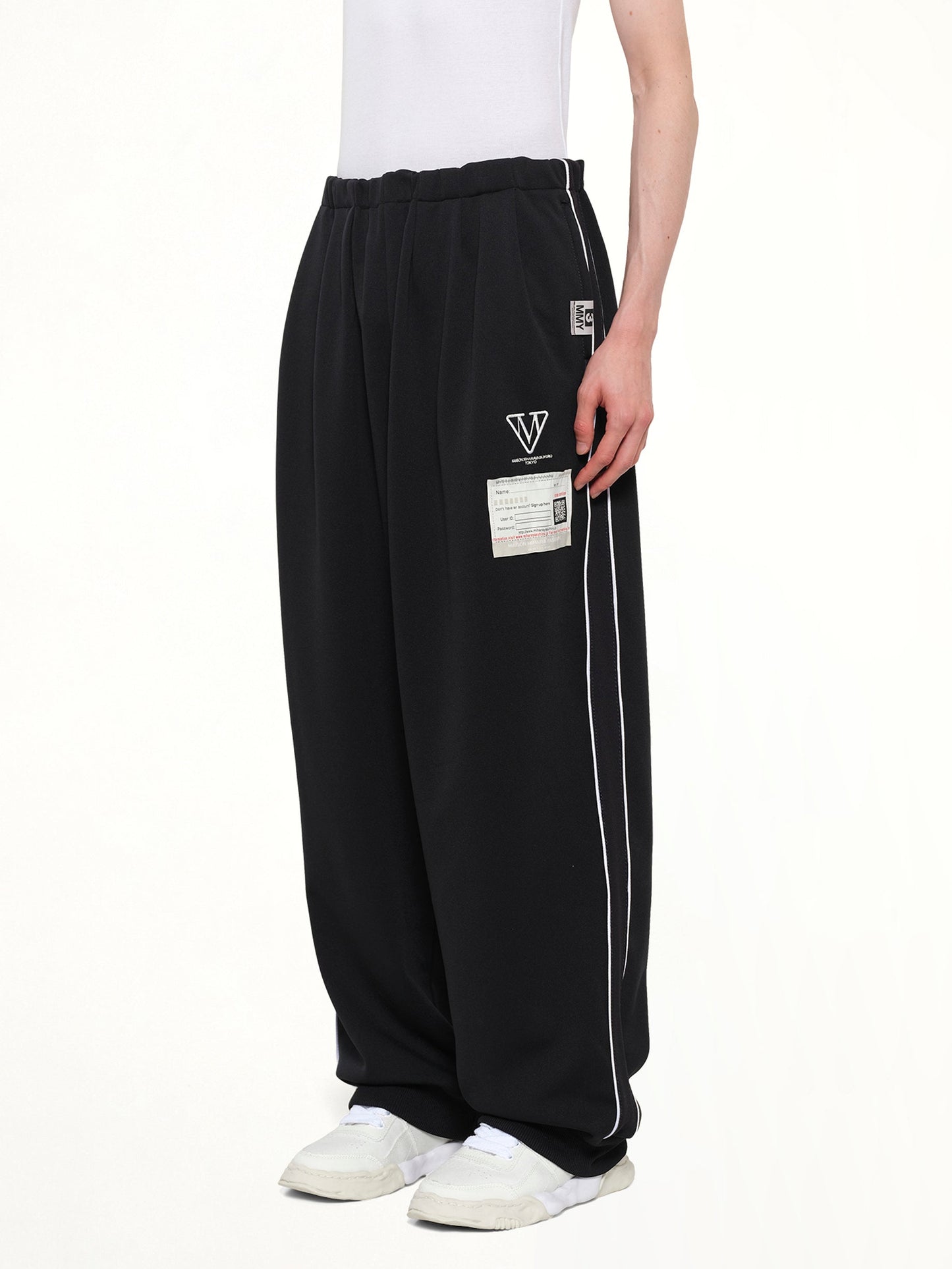 MAISON MIHARA YASUHIRO Amateur Sewn Track Pants (Black)