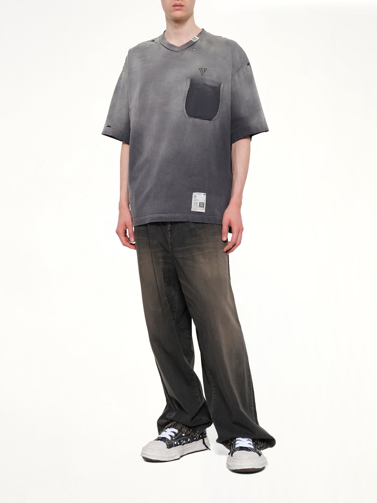 MAISON MIHARA YASUHIRO Sun Faded V Neck T-Shirt (Black)