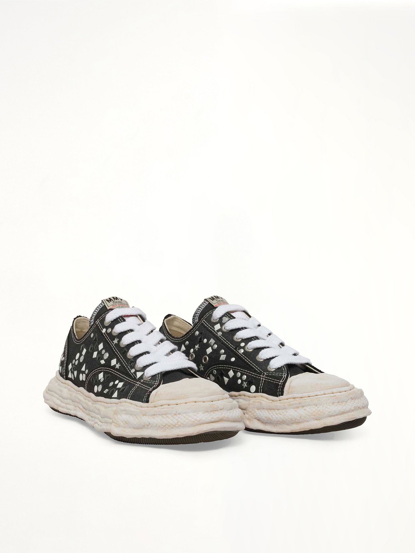 MAISON MIHARA YASUHIRO Peterson 23 OG Embelished Sneaker (Black)
