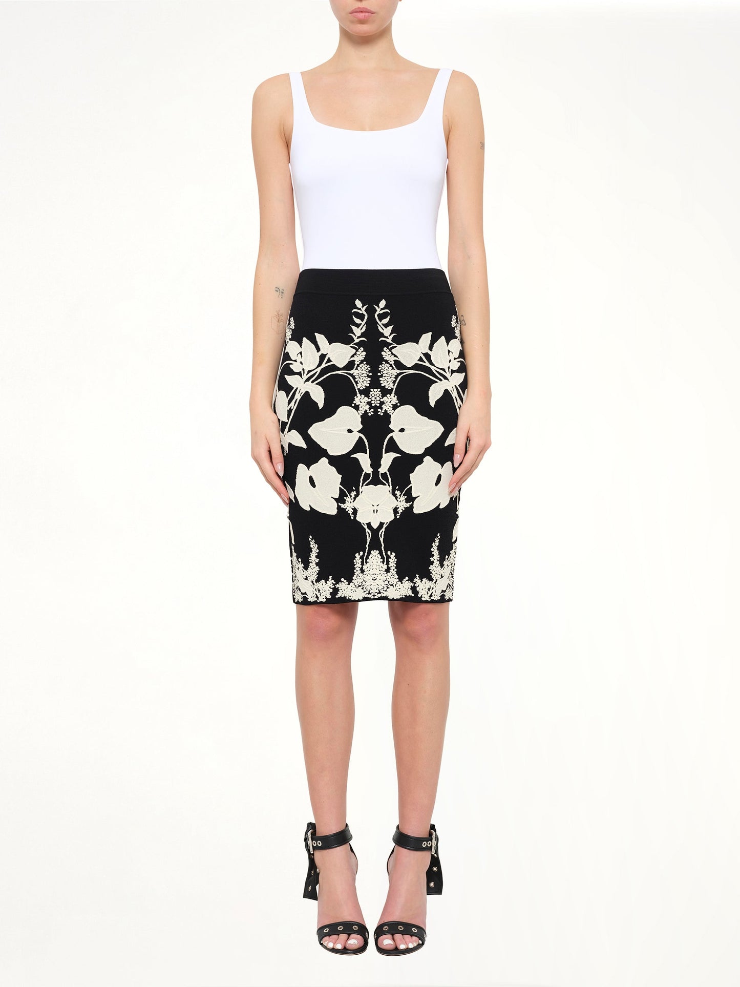 ALEXANDER MCQUEEN Pencil Skirt (Black)