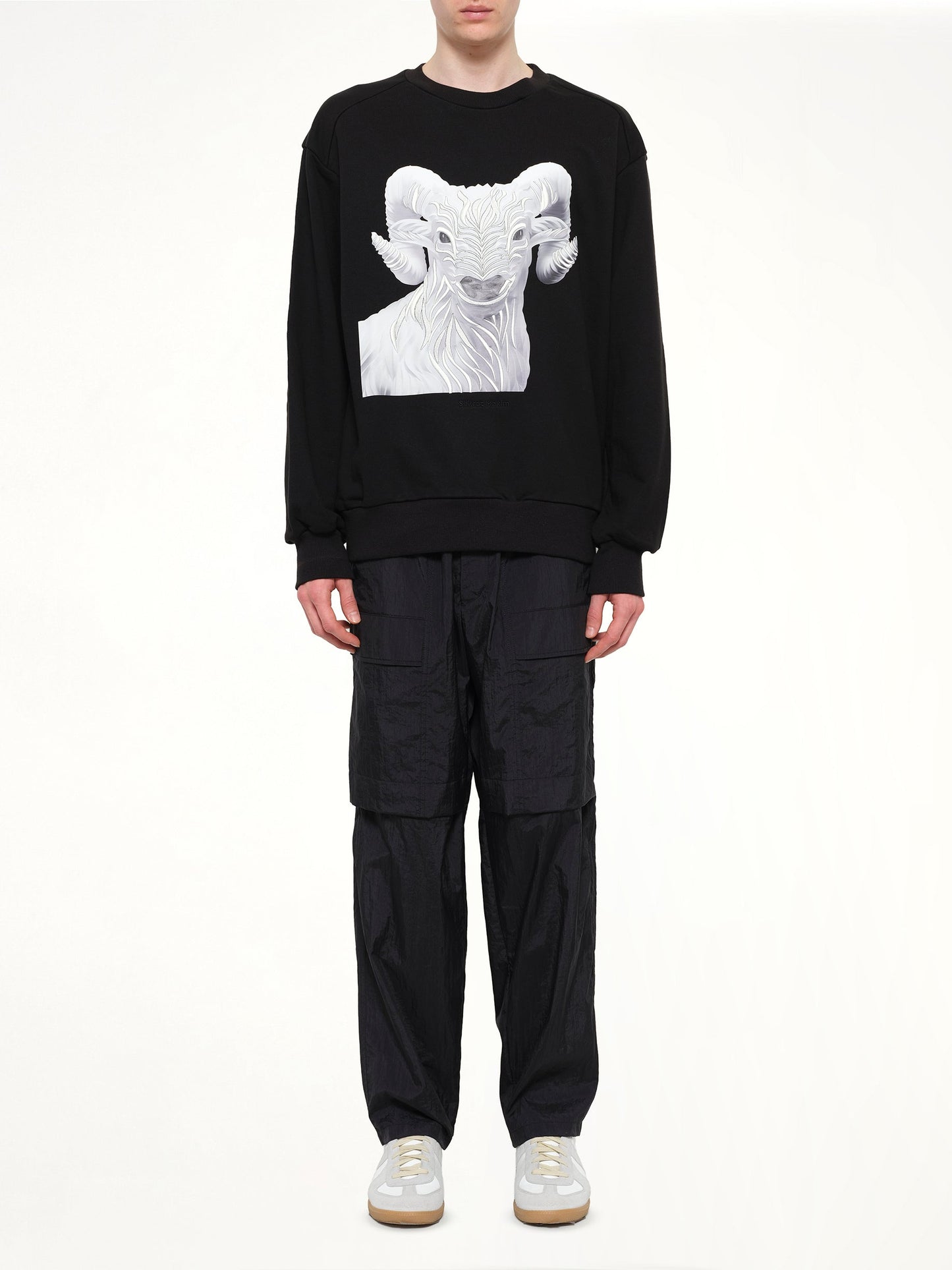 JUUNJ Ram Sweatshirt (Black)