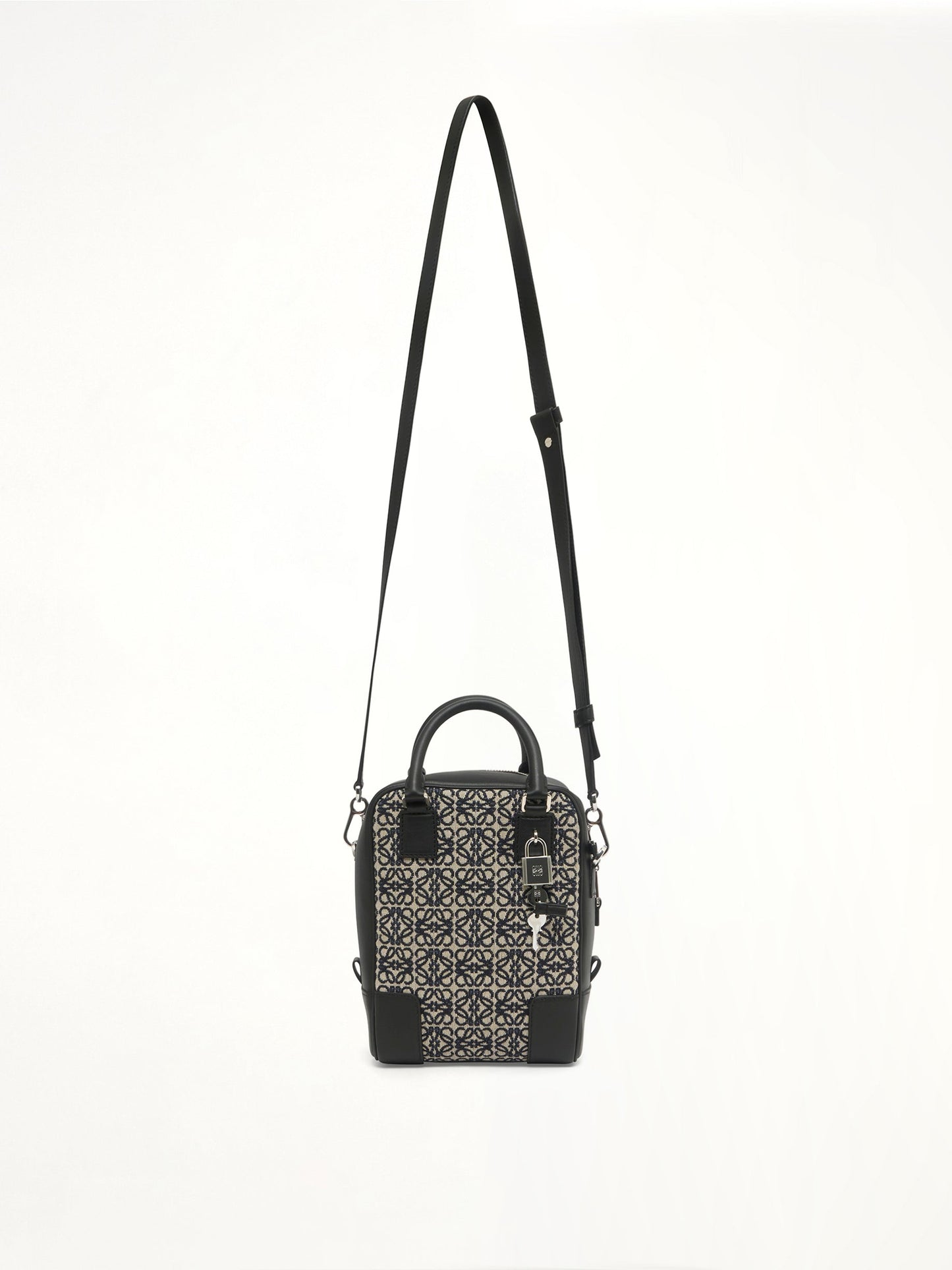 LOEWE Amazona 15 Vertical Anagram (Navy)