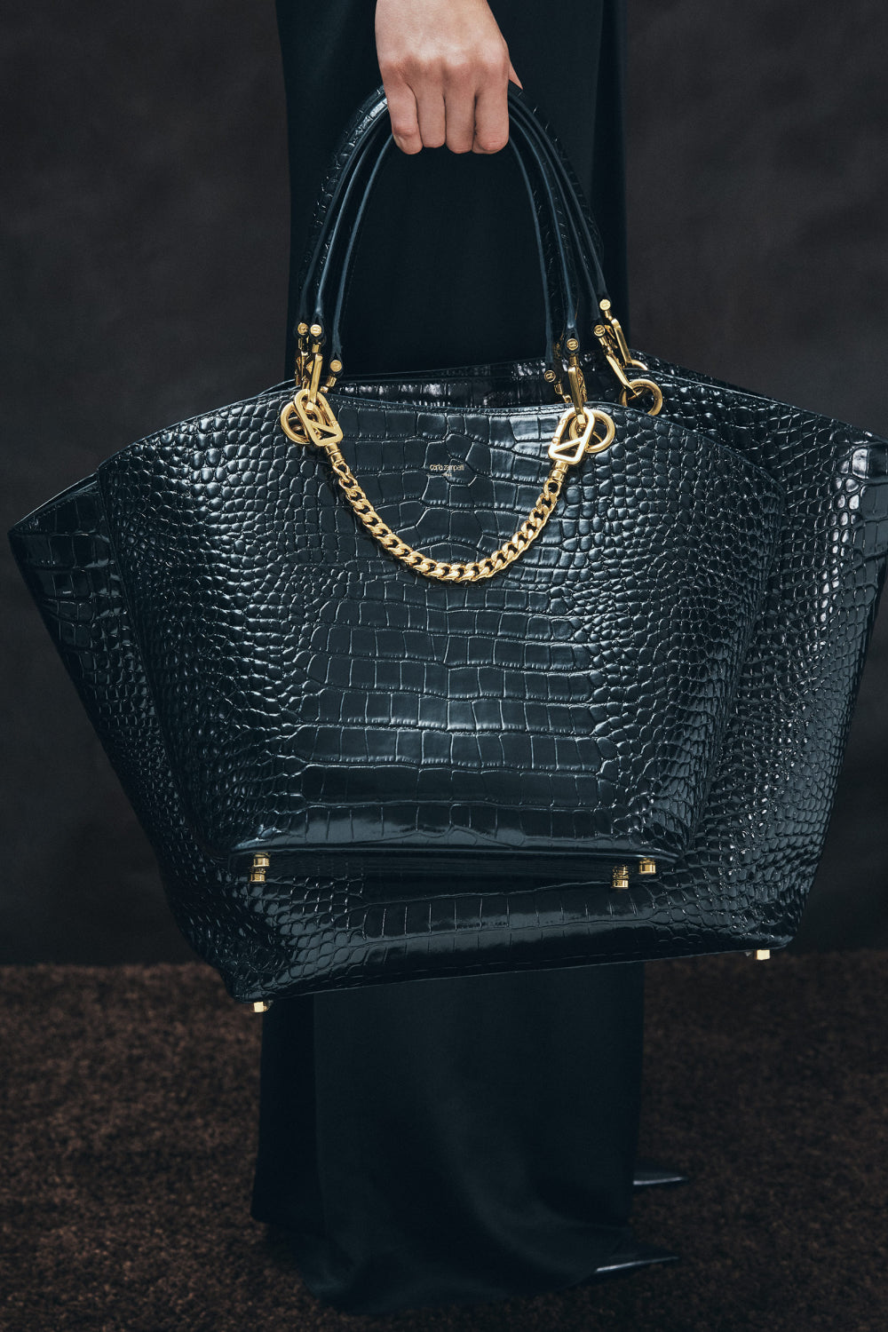 Carla Zampatti Medium Milano Tote Bag (Black)