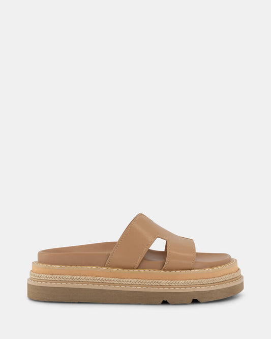Image of Sandals. Product name - Tenture Women's Thongs CAMEL Novo Thongs in Camel colour by brand - NOVO