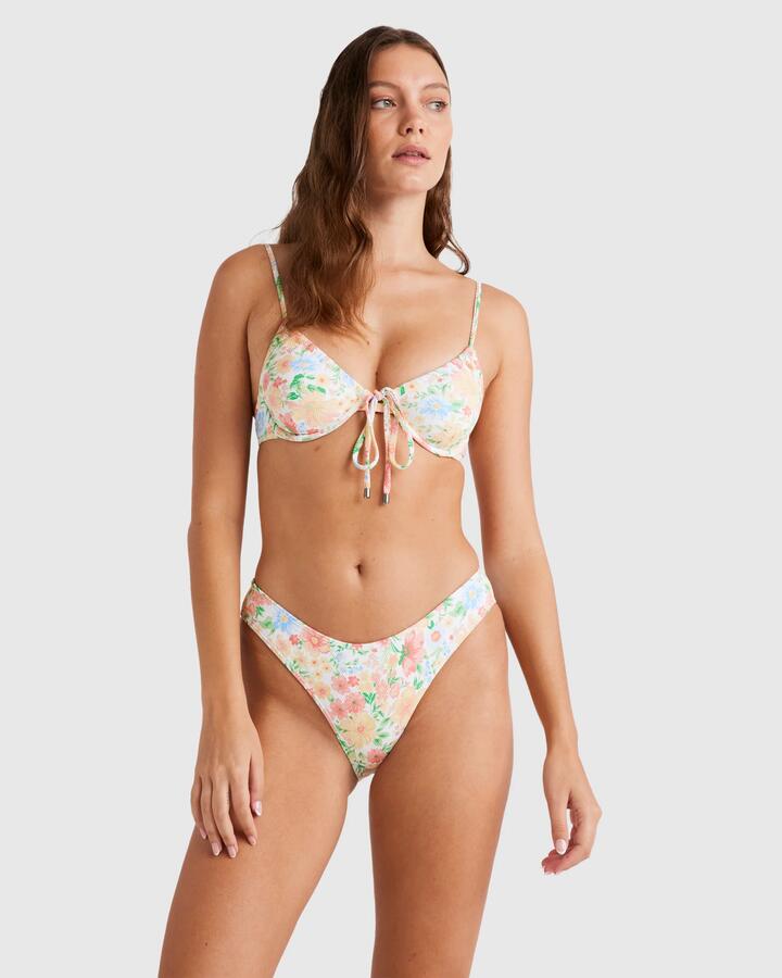 Image of Swimwear. Productname: Billabong Womens True Romance Ella Bra Bikini Top White - in White colour by brand - Billabong