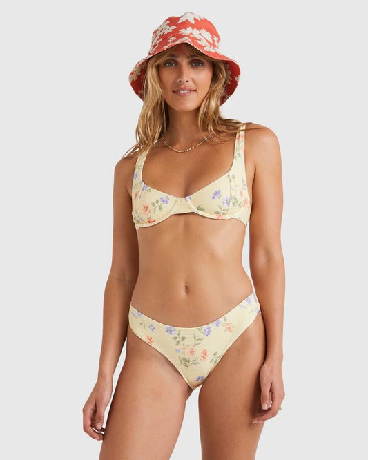 Image of Swimwear. Productname: Billabong - Womens Kismet Bondi Bikini Bottom - Yellow - in Yellow colour by brand - Billabong