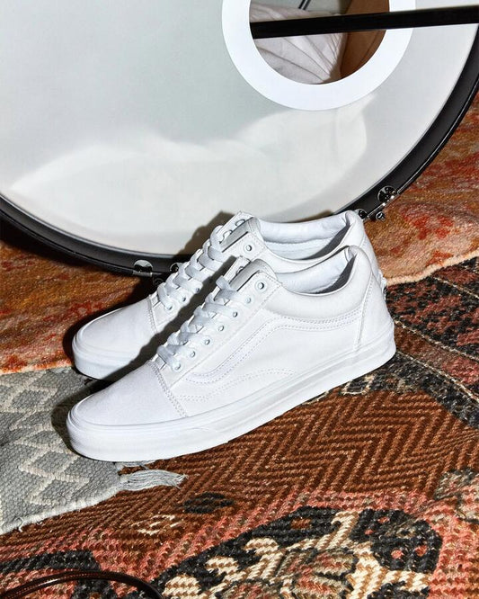 Image of Sneakers. Productname: Vans - Old Skool Sneakers - White - in White colour by brand - Vans