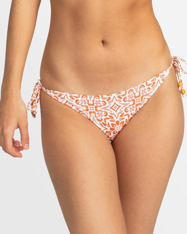 Image of Swimwear. Productname: Roxy - Womens Fresco Tile Low Waist Bikini Bottom - Cloud Dancer Fresco Tile - in Cloud Dancer Fresco Tile colour by brand - Roxy