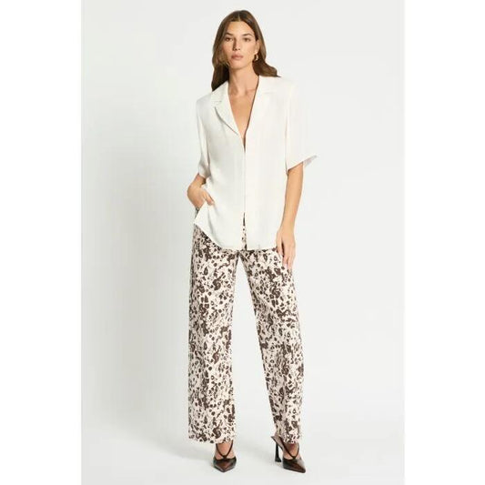 Image of a model wearing Tops. Productname: Mahalia Shirt in Cloud colour by brand - sass and bide
