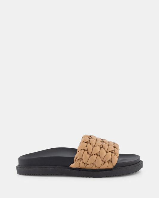 Image of Sandals. Product name - Sgaeyl Women's Thongs CAMEL Novo Thongs in Camel colour by brand - NOVO