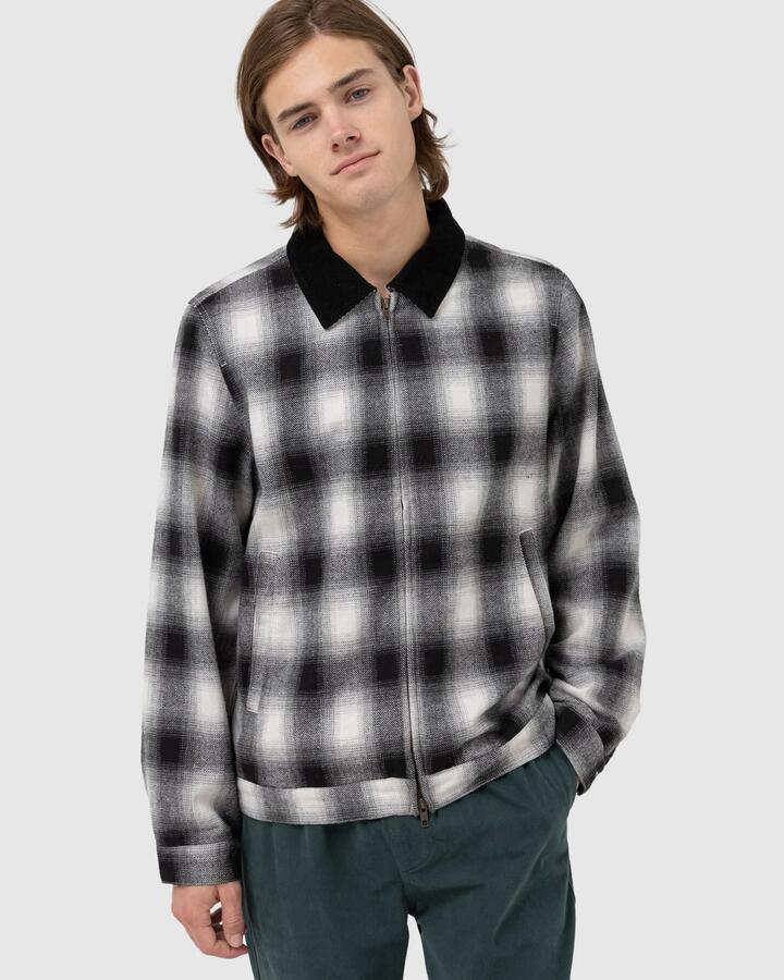 Image of a model wearing Outerwear. Productname: Rhythm - Mens Midweight James Coach Jacket - Grey - in Grey colour by brand - Rhythm