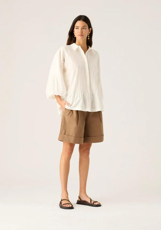 Image of a model wearing Tops. Productname: Aurelia Blouse in Pearl colour by brand - MOS The Label